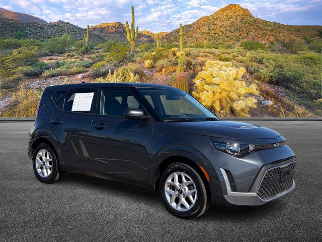 2025 Kia Soul Base