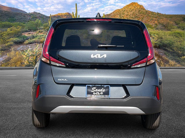 2025 Kia Soul Base