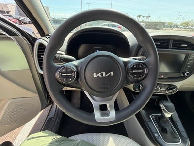 2025 Kia Soul Base