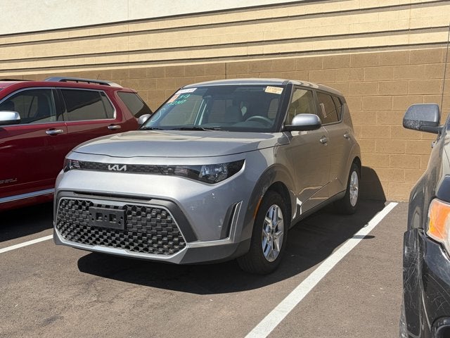 2025 Kia Soul Base