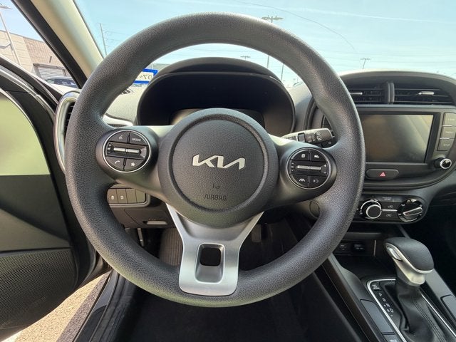 2025 Kia Soul Base