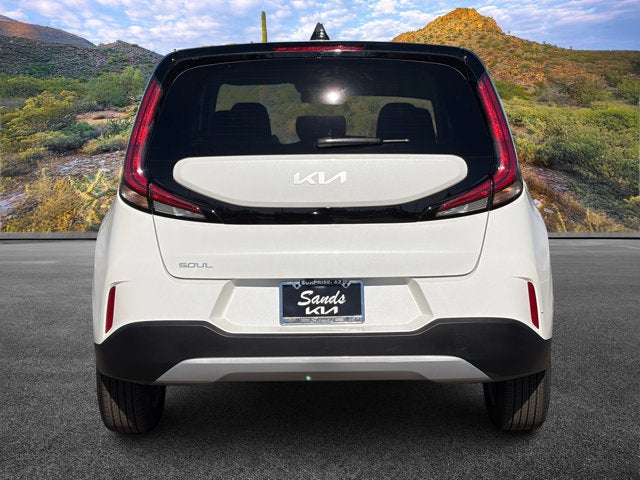 2025 Kia Soul Base