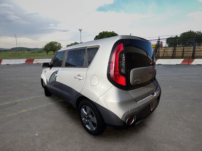 2017 Kia Soul Base