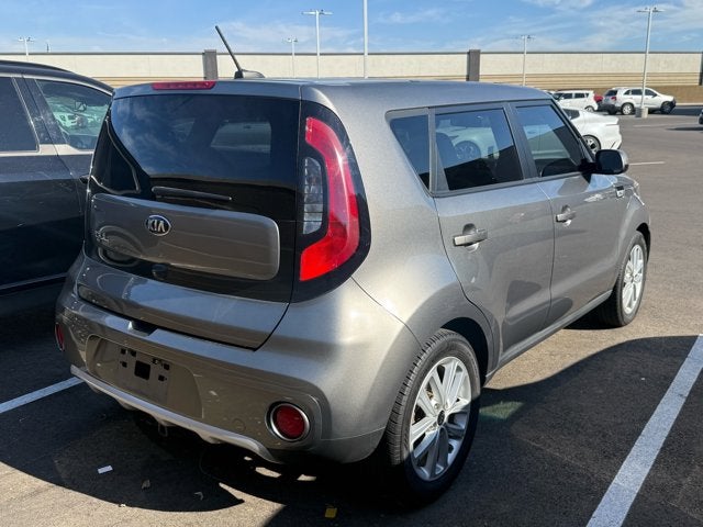 2017 Kia Soul +