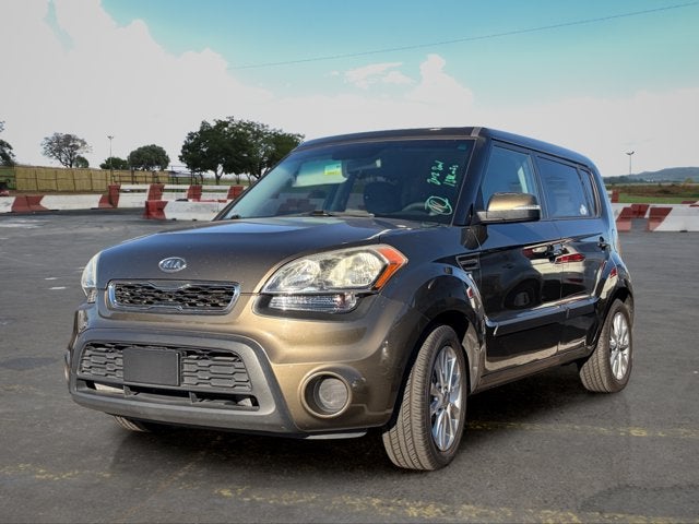 2012 Kia Soul +