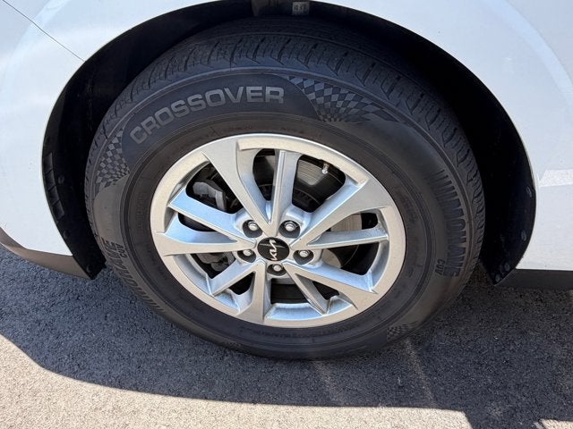 2023 Kia Carnival LX