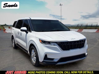 2023 Kia Carnival LX