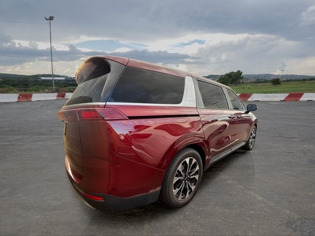 2023 Kia Carnival EX