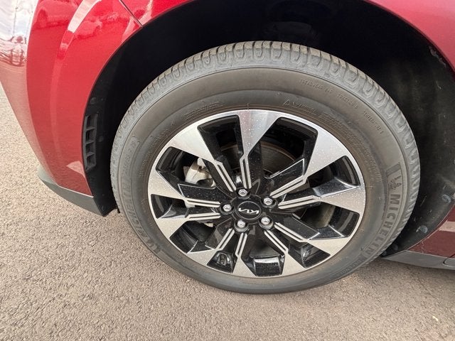 2023 Kia Carnival EX