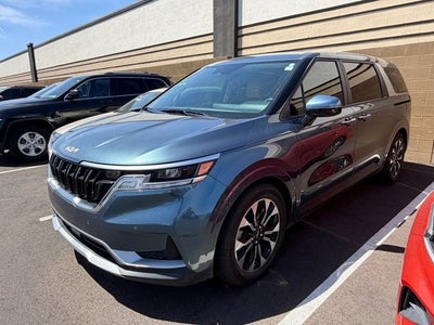 2024 Kia Carnival EX