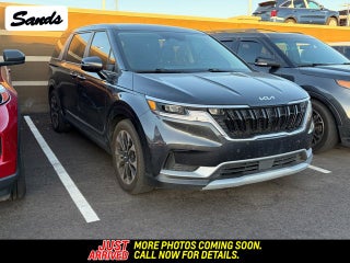 2024 Kia Carnival EX
