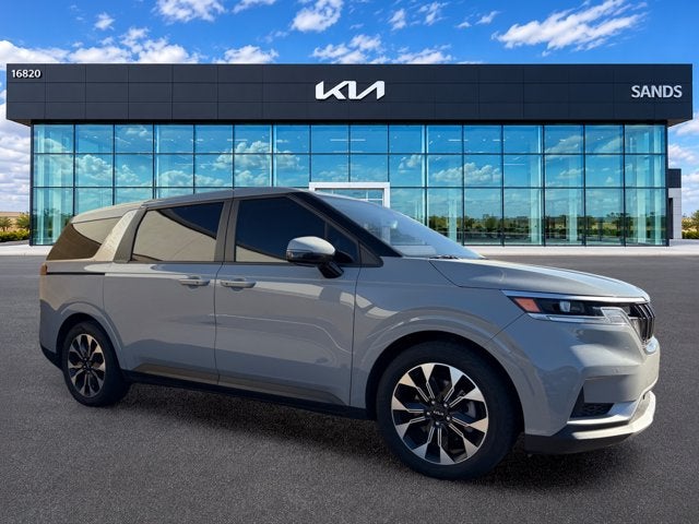 2024 Kia Carnival EX