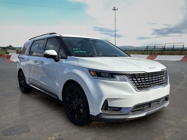 2023 Kia Carnival SX