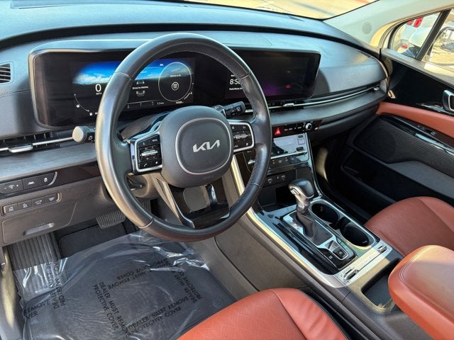 2023 Kia Carnival SX