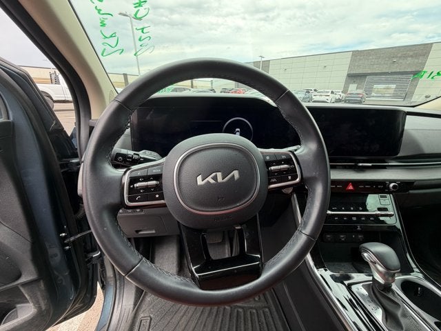 2024 Kia Carnival SX