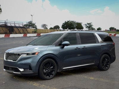 2024 Kia Carnival SX