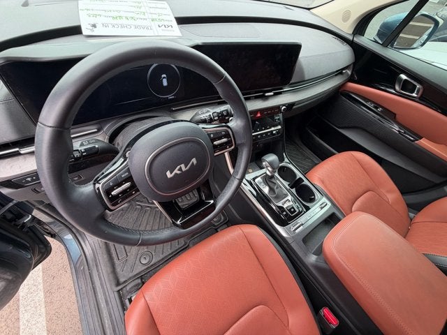 2024 Kia Carnival SX