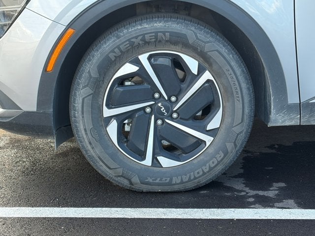 2025 Kia Sportage Hybrid LX