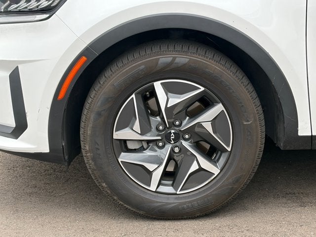 2022 Kia Sorento Hybrid S