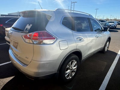 2016 Nissan Rogue SV