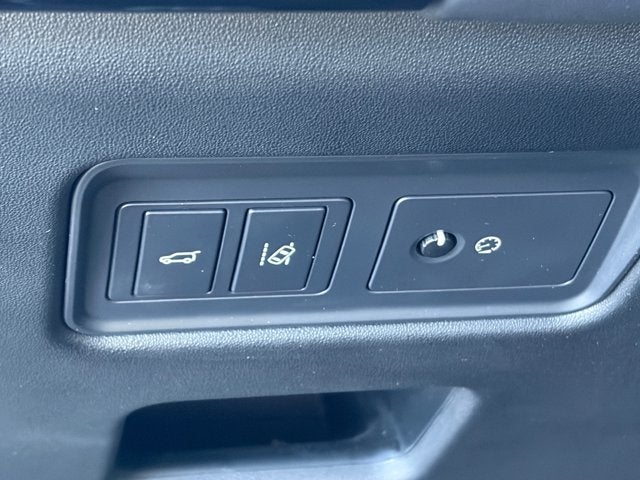 2017 Land Rover Discovery First Edition