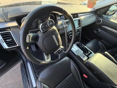 2017 Land Rover Discovery First Edition