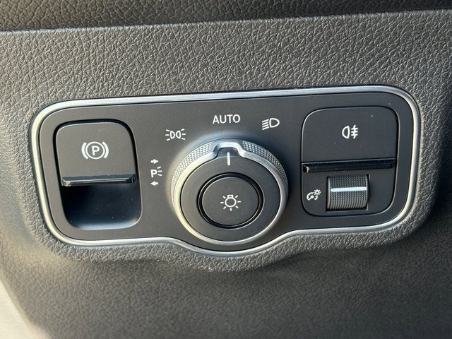 2022 Mercedes-Benz GLB GLB 250