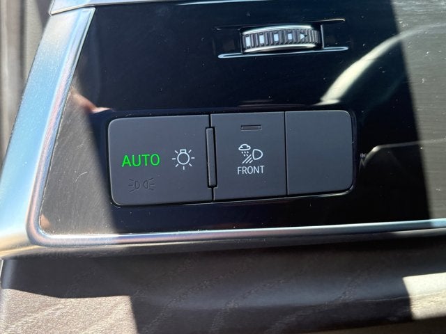 2023 Audi Q7 Premium Plus