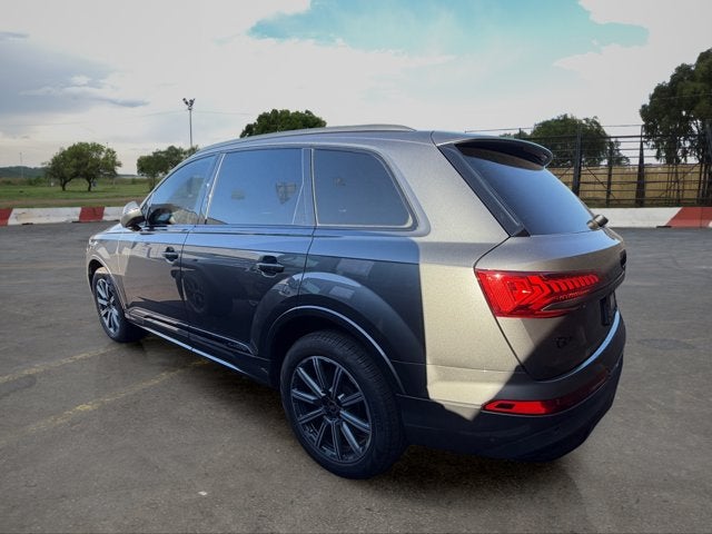 2023 Audi Q7 Premium Plus