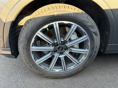 2023 Audi Q7 Premium Plus
