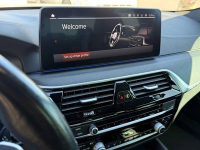 2021 BMW 5 Series M550i xDrive