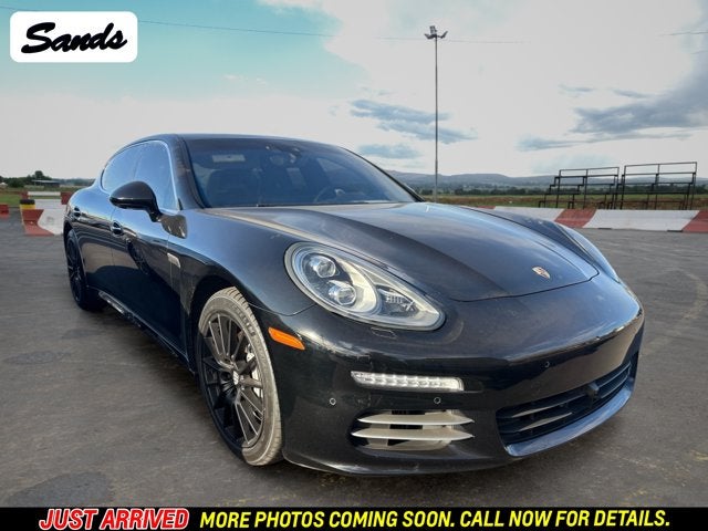 2014 Porsche Panamera 4S Executive