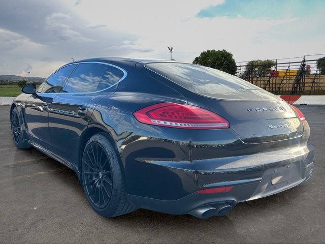 2014 Porsche Panamera 4S Executive