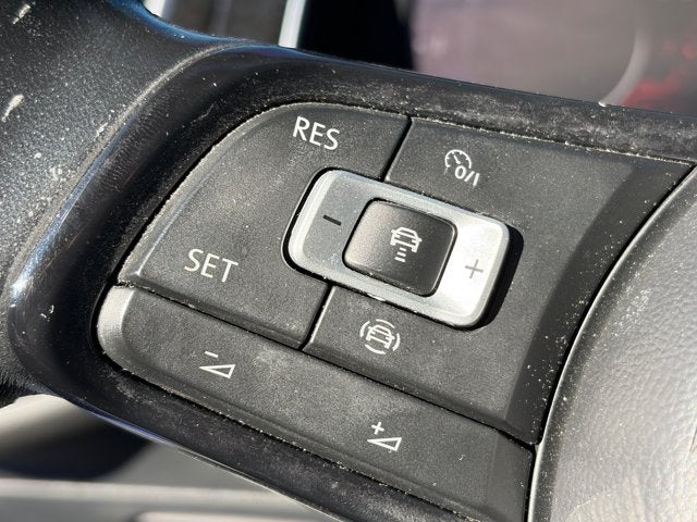 2019 Volkswagen Golf R 2.0T Manual w/DCC/Nav