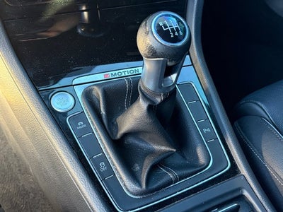 2019 Volkswagen Golf R 2.0T Manual w/DCC/Nav