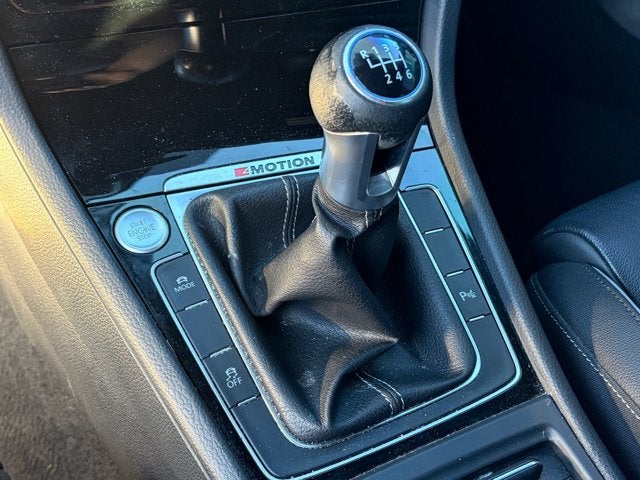 2019 Volkswagen Golf R 2.0T Manual w/DCC/Nav