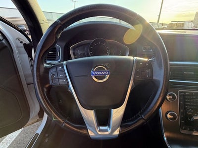 2015 Volvo V60 T5 Drive-E Platinum