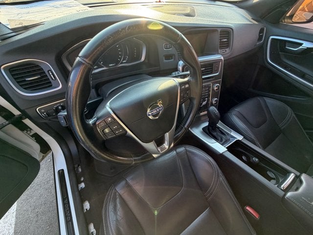 2015 Volvo V60 T5 Drive-E Platinum