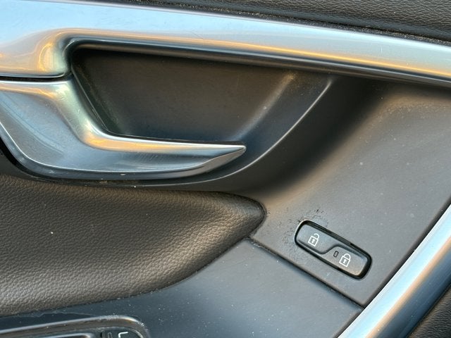 2015 Volvo V60 T5 Drive-E Platinum