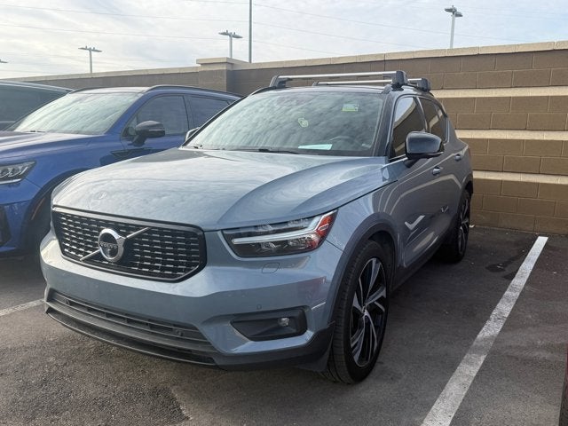 2020 Volvo XC40 R-Design
