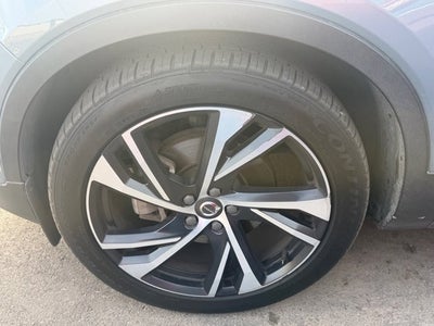 2020 Volvo XC40 R-Design