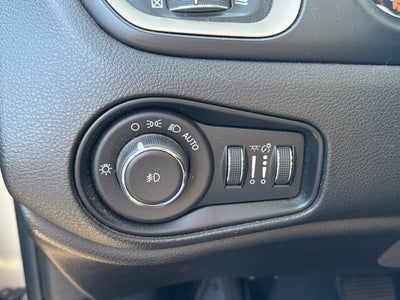2017 Jeep Renegade Deserthawk