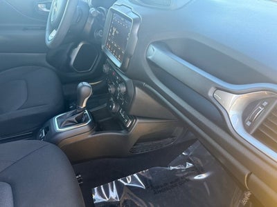 2023 Jeep Renegade Latitude