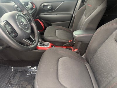 2022 Jeep Renegade Trailhawk