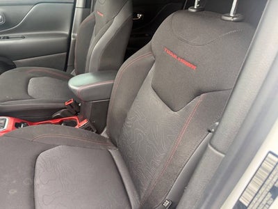 2022 Jeep Renegade Trailhawk